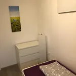 - Grosses Apartment-haus Mit 1-4 Bei Ravensburg *