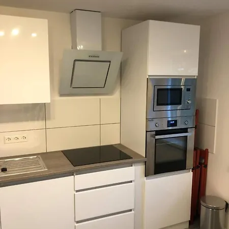 아파트 - Grosses Apartment-haus Mit 1-4 Bei Ravensburg