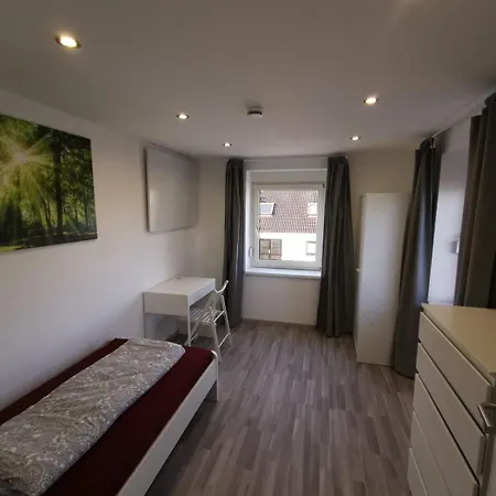 - Grosses Apartment-haus Mit 1-4 Bei Ravensburg アパート アウレンドルフ