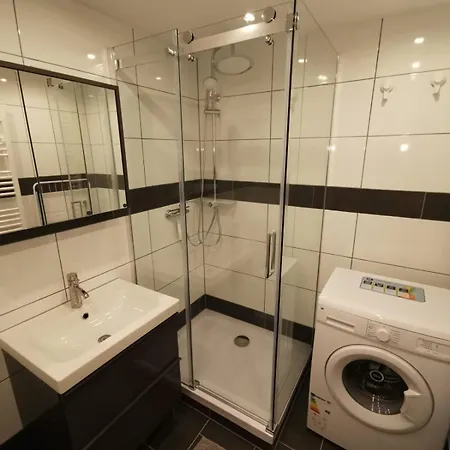 - Grosses Apartment-haus Mit 1-4 Bei Ravensburg * アウレンドルフ