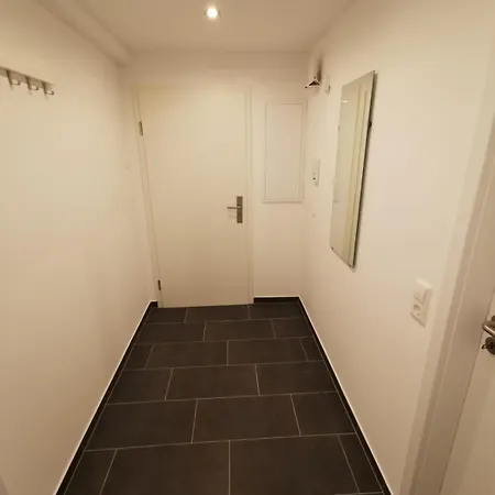 - Grosses Apartment-haus Mit 1-4 Bei Ravensburg アパート アウレンドルフ