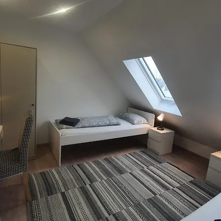 - Grosses Apartment-haus Mit 1-4 Bei Ravensburg * Аулендорф
