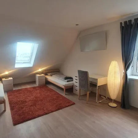 - Grosses Apartment-haus Mit 1-4 Bei Ravensburg Aulendorf