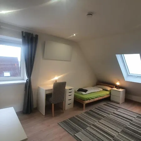 Lejlighed - Grosses Apartment-haus Mit 1-4 Bei Ravensburg *